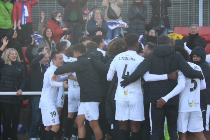 CD Illescas celebrando una victoria