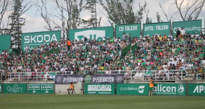 Toledo - Almeria B afición