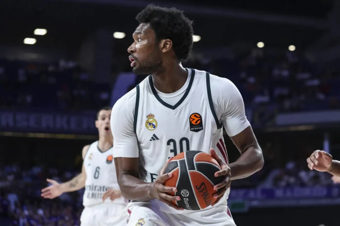 Baloncesto/Euroliga.- Crónica del Kosner Baskonia - Real Madrid: 86-104