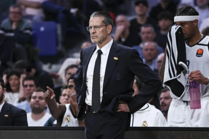 Baloncesto/Euroliga.- Pedro Martínez: "Felicito a los jugadores por jugar con valentía y determinación"