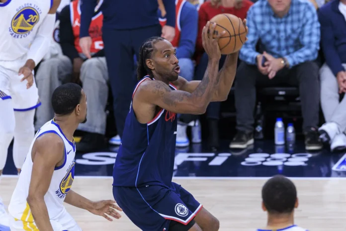 Baloncesto.- La NBA multa a los Clippers con 30 millones de dólares por eludir el límite salarial de Kawhi Leonard