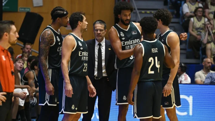 Baloncesto/Liga Endesa.- (Crónica) El Real Madrid suma la segunda en la prórroga y el Barça cae en Murcia