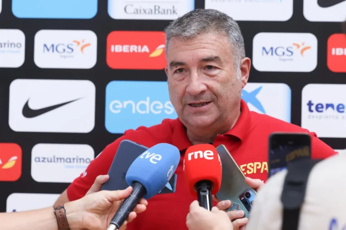 Baloncesto/Selección.- Miguel Méndez: "Para tener una muy buena selección tiene que haber mucha exigencia"