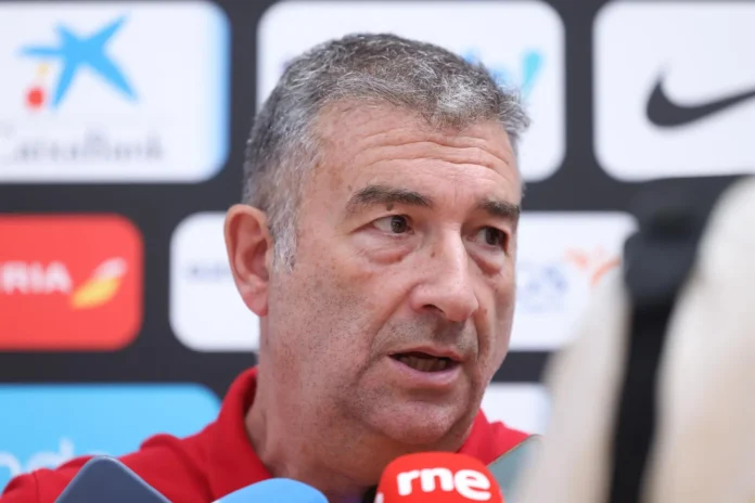 Baloncesto/Selección.- Miguel Méndez: "Tener un equipo muy largo es muy buena noticia"
