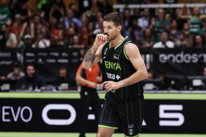 Baloncesto/Supercopa.- Crónica del Asisa Joventut - Barça: 101-87