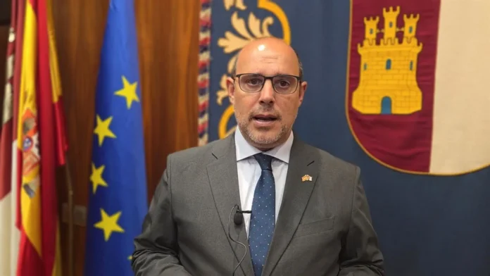 Bellido pide que "quien está impidiendo que se apruebe el Estatuto de Autonomía" de C-LM "lo reconsidere"