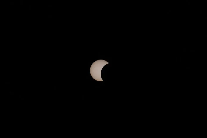 C-LM mira al cielo con "absoluta tranquilidad" y menos afluencia de la prevista, según el Gobierno regional