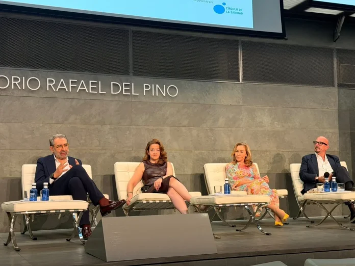 C-LM muestra su nuevo Plan de Salud en el III International Summit celebrado en Madrid