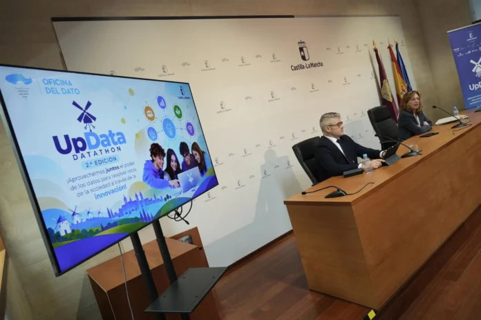 C-LM pone en marcha la II edición del 'UPData Datahón' para desarrollar la cultura del dato en las aulas