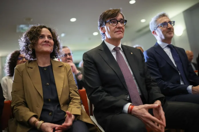 Cataluña recibió 450 euros por habitante para ejecutar competencias singulares, frente a los 8 euros de C-LM