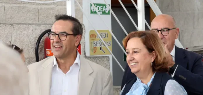 Cedillo conoce las necesidades de Santa Cruz del Retamar para mejorar sus servicios, calles y espacios públicos