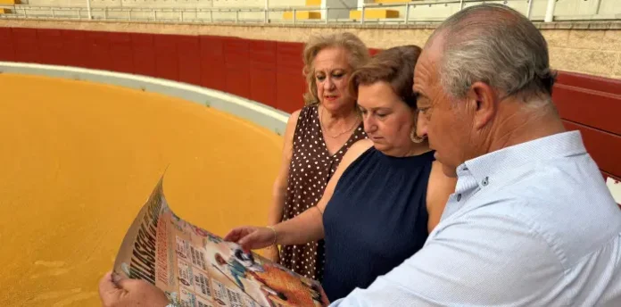Cedillo reafirma el apoyo de la Diputación de Toledo al Alfarero de Oro de Villaseca de la Sagra
