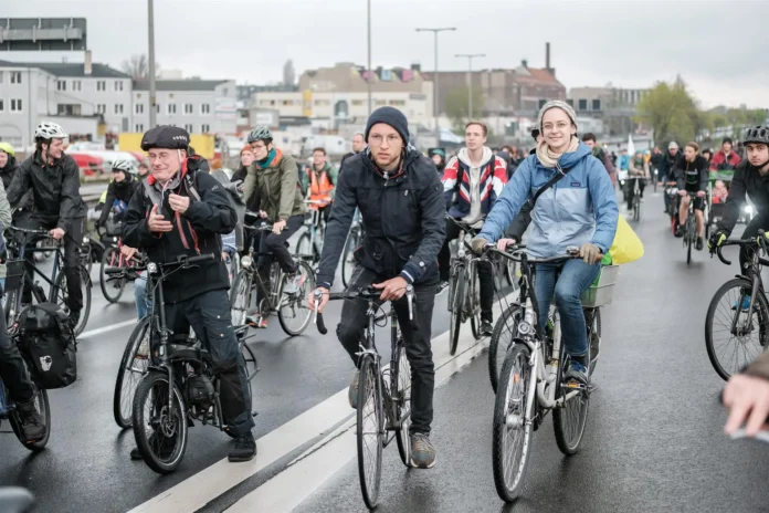 Ciclismo.- Berlín estudiará acoger o no el inicio del Tour de Francia 2029 tras renunciar a la candidatura olímpica