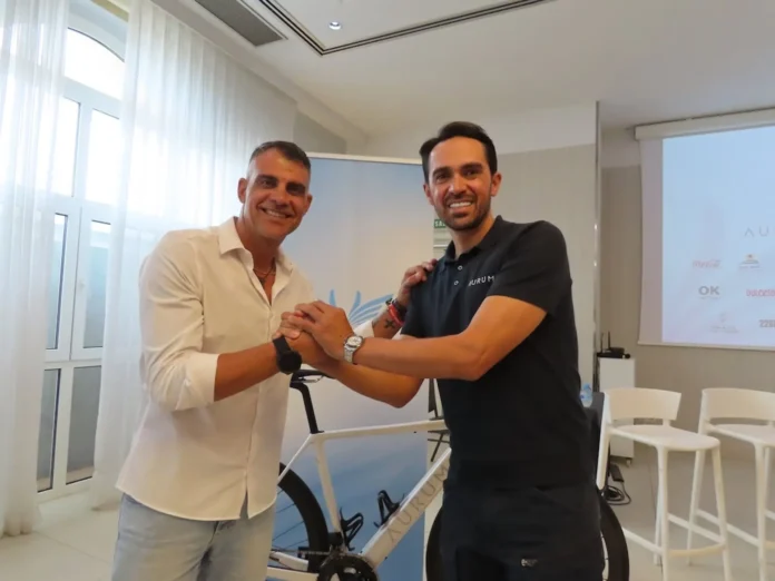 Ciclismo.- Contador y Pereiro encabezan este sábado el pelotón de 2.000 ciclistas de la Gran Fondo Alberto Contador