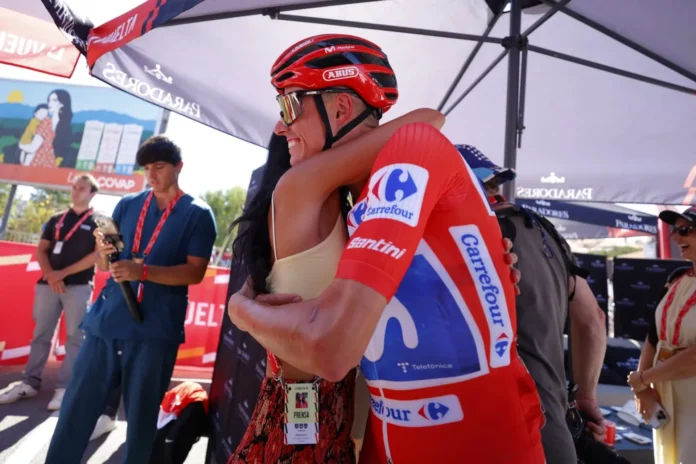 Ciclismo/Vuelta.- Enric Mas: "No sé si en paz, pero me siento bien, es la victoria más importante de mi carrera"