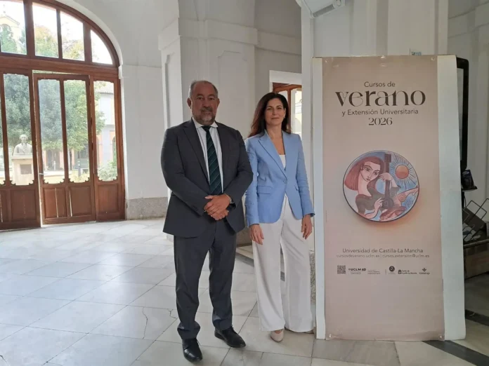 Comisionada del PERTE para la Salud de Vanguardia ensalza el papel de la UCLM como solución ante los retos en la ciencia