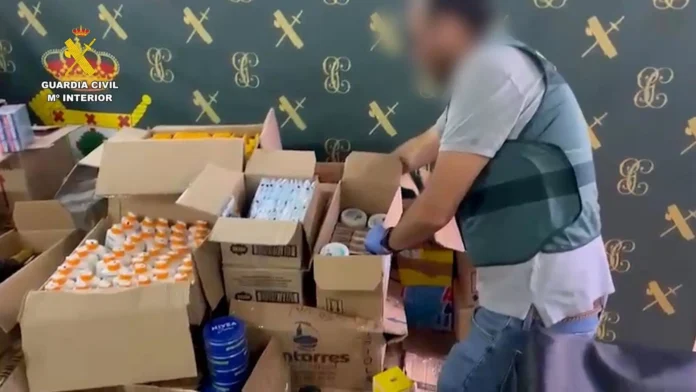 Desarticulan una organización dedicada al hurto en supermercados de toda España y recuperan 10.000 productos