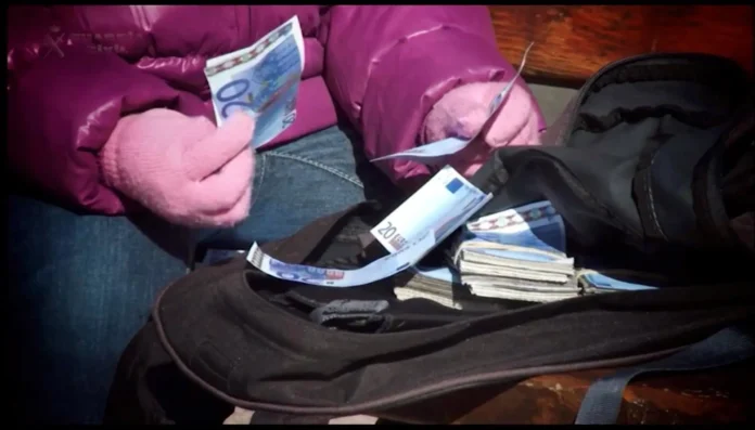 Detienen en Toledo a un hombre acusado de estafar 8.000 euros mediante el 'timo de la estampita' en Cáceres