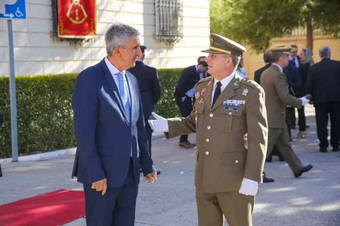 El coronel Vizuete cesará en su cargo en octubre como delegado de Defensa en C-LM y será relevado por Gabriel Flores