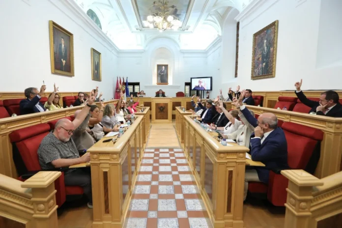 El Debate sobre el Estado del Municipio en Toledo concluye con 29 propuestas aprobadas, dos de ellas por unanimidad