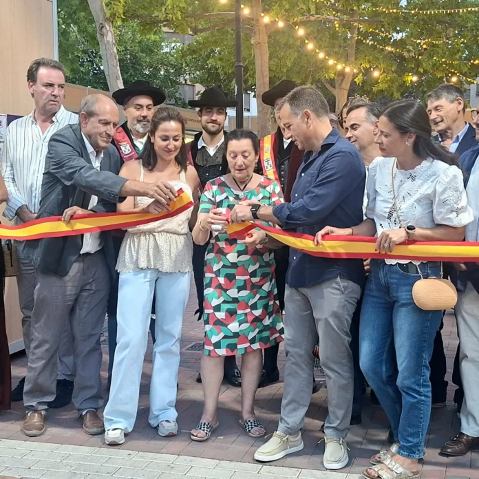 El gobierno de Castilla-La Mancha destaca el crecimiento y el rejuvenecimiento del sector artesano provincial durante la presentación de la XXVII edición de ARTESANA