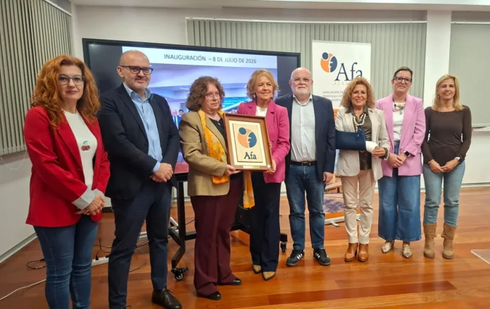 El Gobierno de Castilla-La Mancha felicita a la exconsejera, Aurelia Sánchez, galardonada con el ‘Premio a la Memoria Mnemosine’ que concede AFA