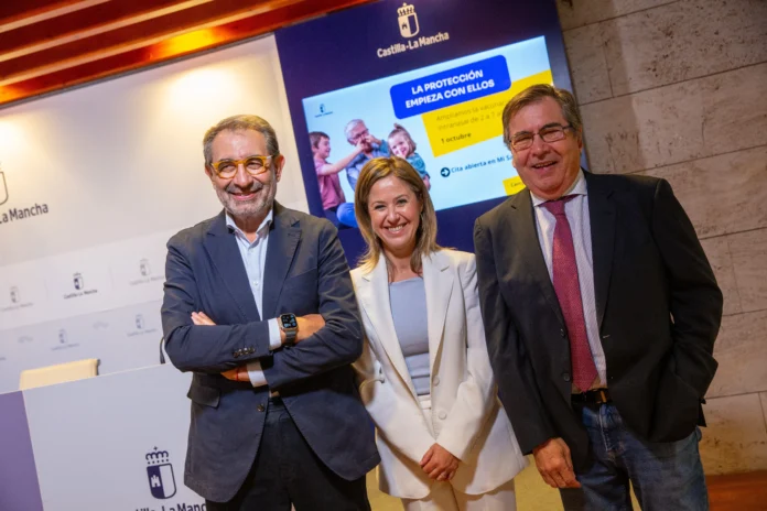 El Gobierno de Castilla-La Mancha inicia la campaña de vacunación frente a la gripe este jueves