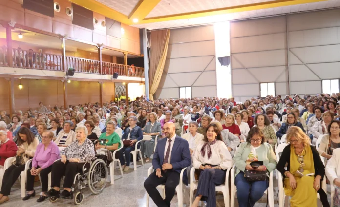 El Gobierno de Castilla-La Mancha reconoce y reivindica el trabajo de las amas de casa y reclama corresponsabilidad para avanzar en igualdad