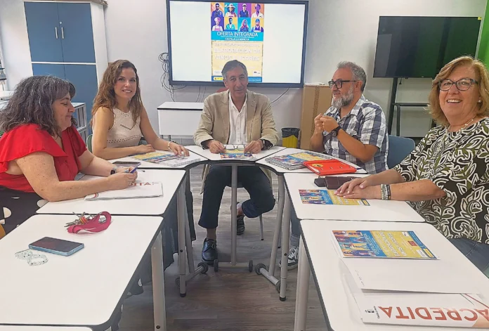 El Gobierno de García-Page refuerza la FP en Tomelloso con el nuevo certificado de profesionalidad ‘Elaboración de Vinos y Licores’