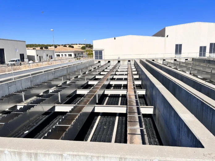 El Gobierno regional coordina con los ayuntamientos medidas para garantizar el abastecimiento de agua en el sistema de Llanura Manchega