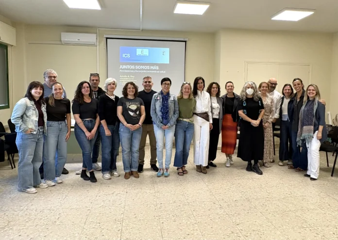 El Gobierno regional desarrolla nuevos espacios de colaboración con las asociaciones de pacientes para avanzar en una sanidad más participativa