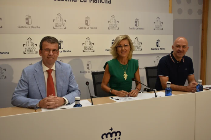 El Gobierno regional inicia el curso en Cuenca con 205 profesores más, mejores ratios y nuevos avances en gratuidad
