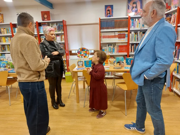 El Gobierno regional invita a la ciudadanía a acudir a las bibliotecas públicas y agradece la labor de su personal