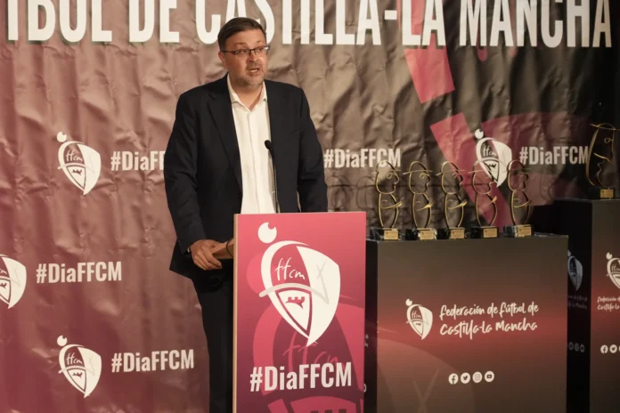 El Gobierno regional pondrá en marcha un Sello de Calidad del Deporte en Edad Escolar de Castilla-La Mancha