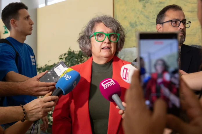 El Gobierno regional se reúne con responsables de la UME y pone en valor la colaboración entre administraciones para hacer frente a los grandes incendios forestales