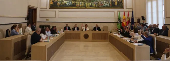 El Pleno de la Diputación de Toledo aprueba una bolsa provincial de secretarios-interventores y garantiza la continuidad de la conservación de la Zona 2 de carreteras