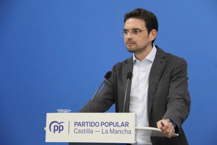El PP lamenta que el "ansia" del PSOE de tener más diputados "haya malogrado" el Estatuto de C-LM