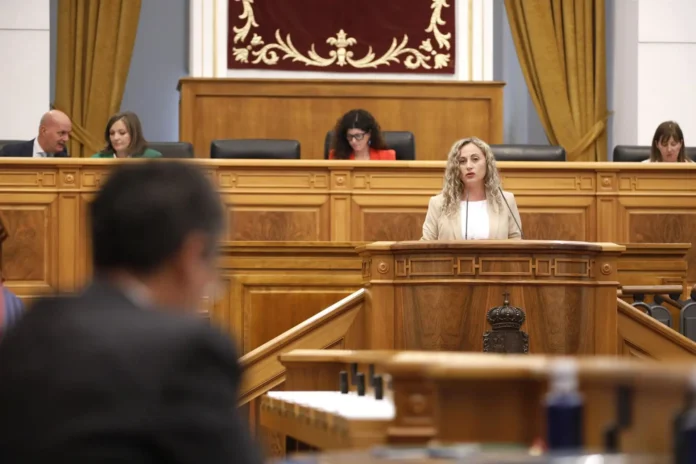 El PSOE saca adelante en solitario el techo de gasto de 10.019 millones para los Presupuestos C-LM en 2027
