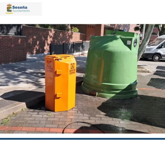 🧹💦 LIMPIEZA A PRESIÓN EN LAS ZONAS DE CONTENEDORES 💦🧹