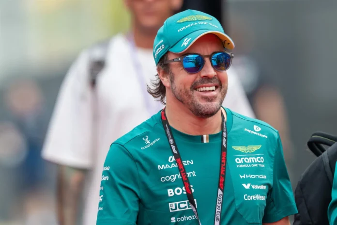 Fórmula 1/GP Baréin.- Fernando Alonso: "Con Hamilton en la cuneta hubo estrés, pararon para que volviese a salir"