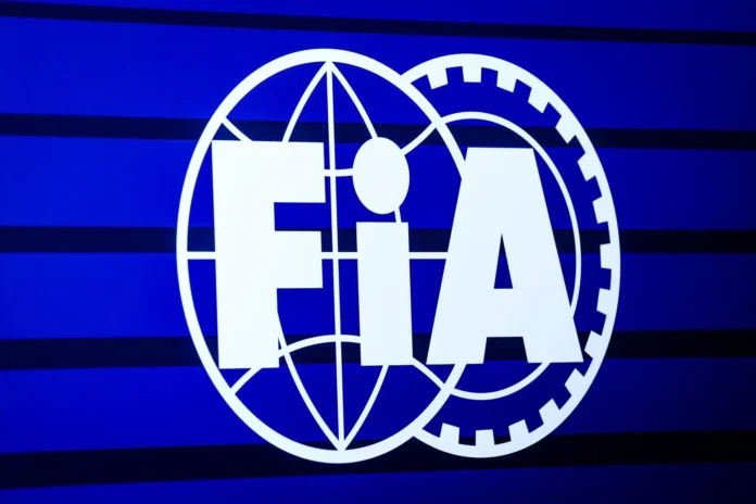 Fórmula 1.- La FIA explica lo ocurrido en Sepang y avanza una "nueva actualización del software para lluvia" en Austin