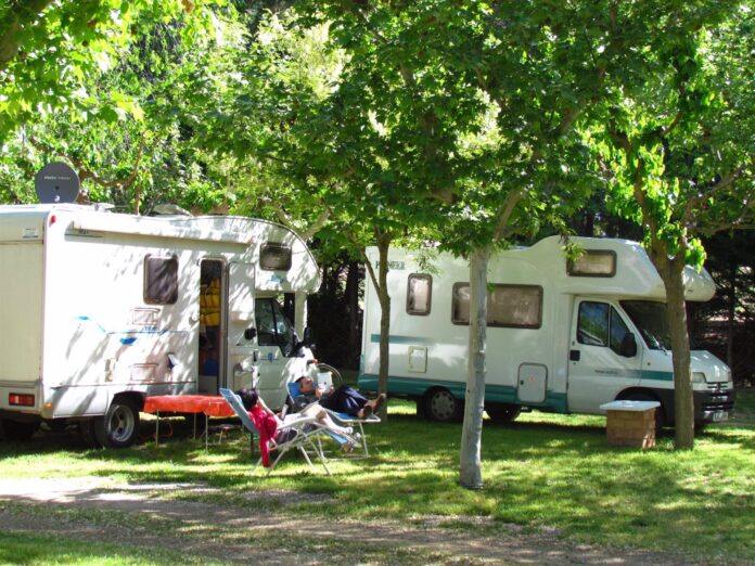 Los alojamientos extrahoteleros en C-LM alcanzan 148.377 pernoctaciones y 69.394 viajeros en mayo