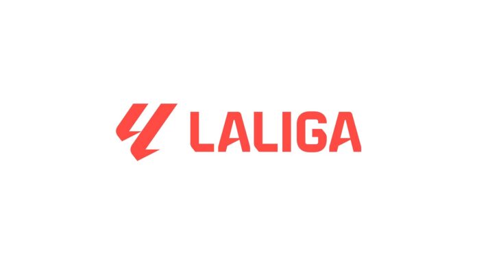 Fútbol.-LaLiga colabora en una operación de Europol contra piratería digital y comercio ilegal de productos falsificados
