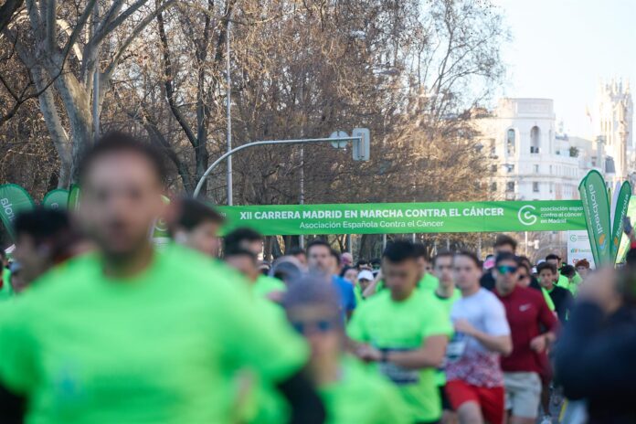 Atletismo.- Unas 27.000 personas corren en Madrid contra el cáncer