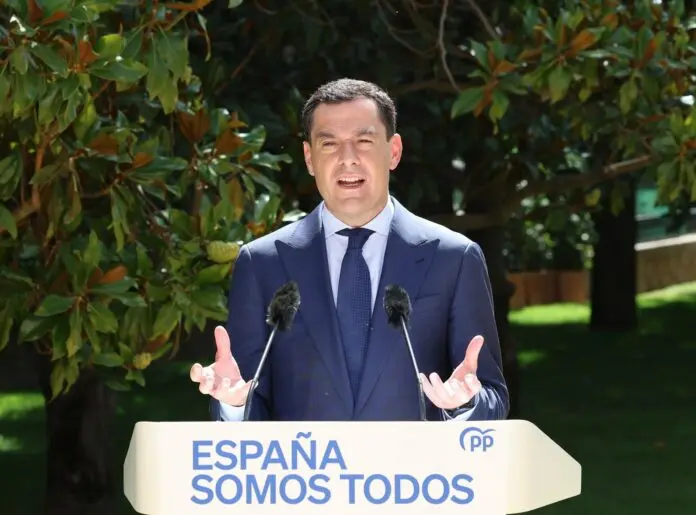 Moreno replica a Puente tras criticar la