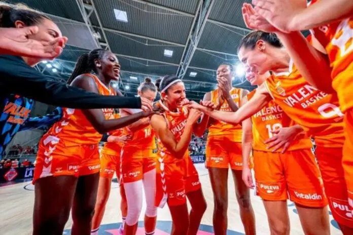 Baloncesto.- Valencia Basket y Casademont Zaragoza repiten final de la Supercopa Liga Femenina Endesa