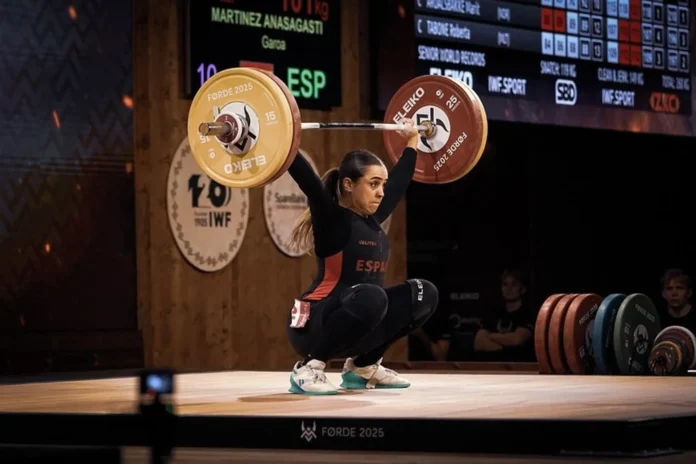 Halterofilia.- Garoa Martínez logra un undécimo puesto en total olímpico en el Mundial de halterofilia