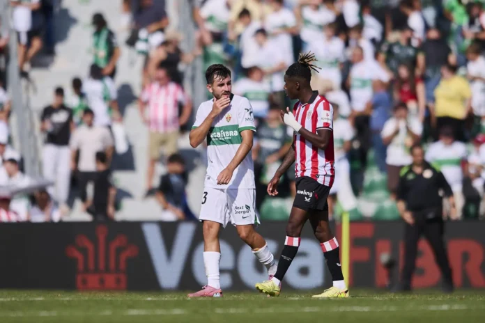 Fútbol/Primera.- (Crónica) El Elche perdona al Athletic y el Rayo golea al Levante