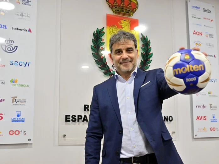 Balonmano/Selección.- Ambros Martín convoca a 18 jugadoras para continuar en Elche con el Proyecto 2029