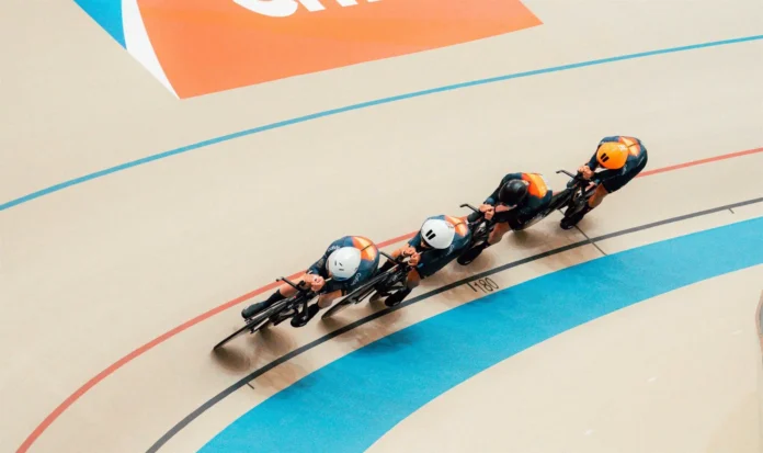 Ciclismo.- La cuarteta masculina logra el récord de España en el Mundial de Pista de Chile